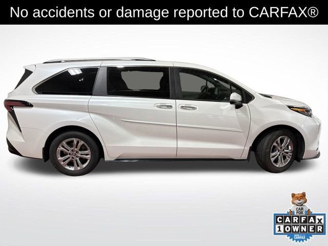 2024 Toyota Sienna Platinum 7 Passenger