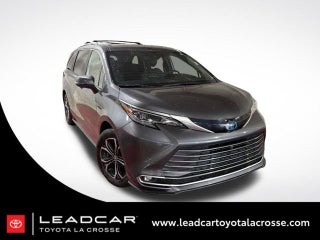 2025 Toyota Sienna Platinum 7 Passenger