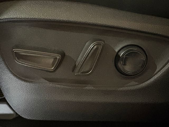 2020 Toyota Highlander Platinum