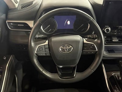 2020 Toyota Highlander Platinum