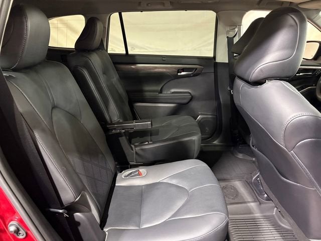 2020 Toyota Highlander Platinum