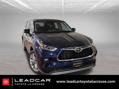 2022 Toyota Highlander Platinum