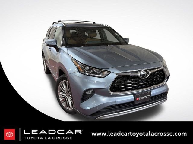 2022 Toyota Highlander Platinum