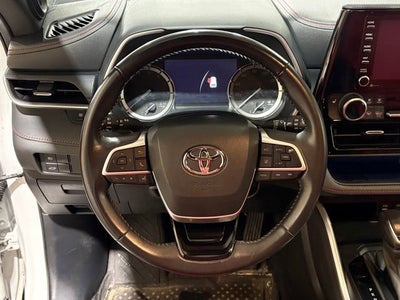 2022 Toyota Highlander XSE