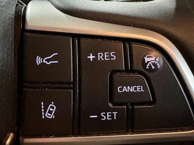2024 Toyota Highlander Hybrid XLE