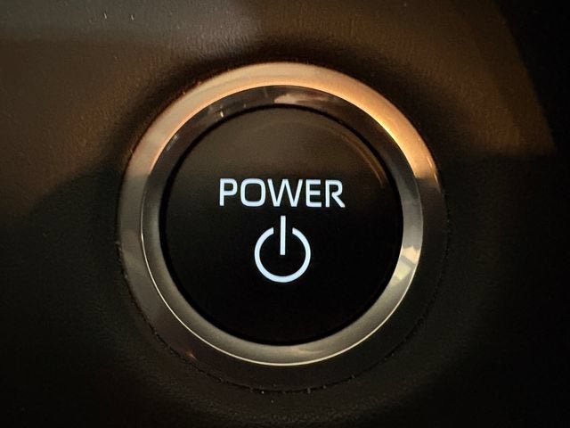 2024 Toyota Highlander Hybrid XLE