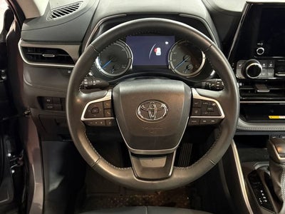 2024 Toyota Highlander Hybrid XLE