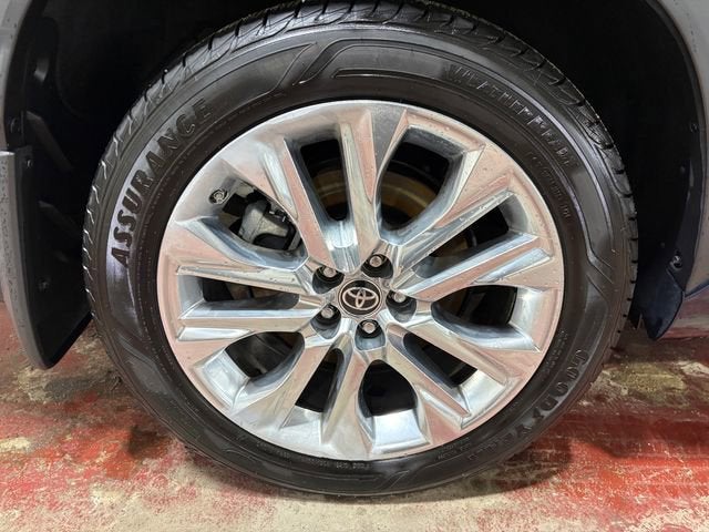 2022 Toyota Highlander Hybrid Limited