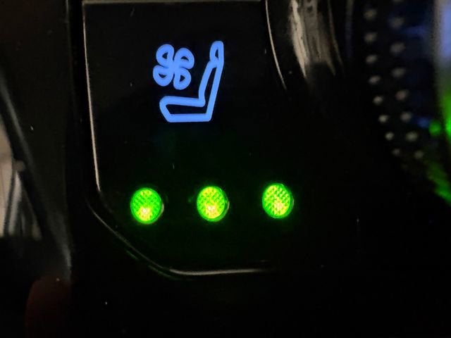 2022 Toyota Highlander Hybrid Limited