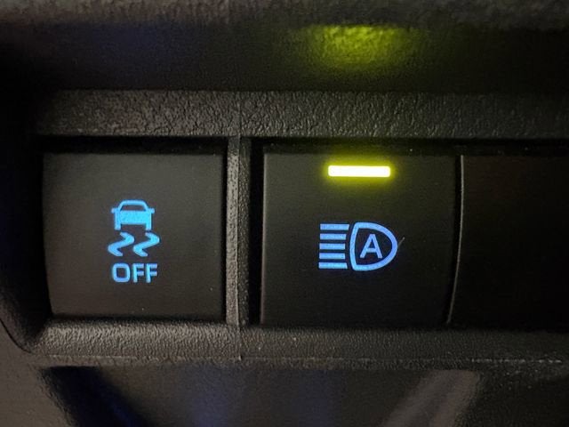 2024 Toyota Sienna XLE 8 Passenger