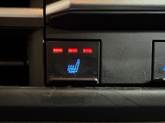 2024 Toyota Sienna XLE 8 Passenger