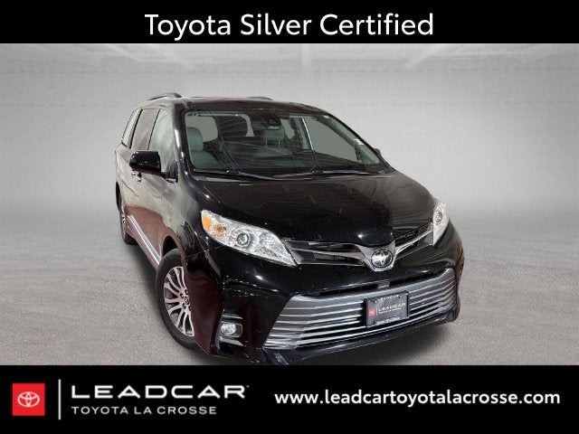 2020 Toyota Sienna XLE 8 Passenger