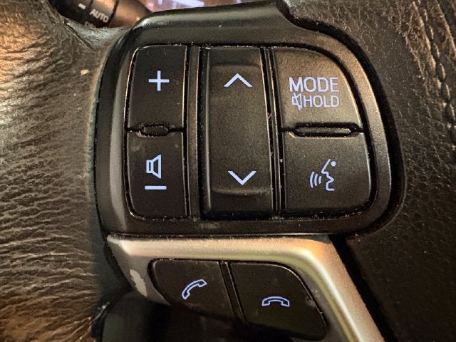 2020 Toyota Sienna XLE 8 Passenger