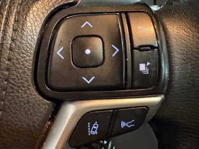 2020 Toyota Sienna XLE 8 Passenger