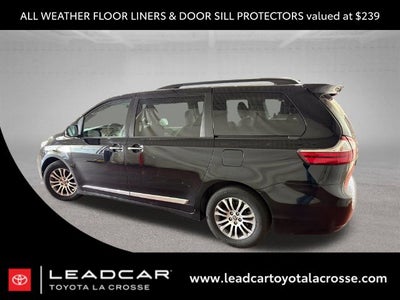 2020 Toyota Sienna XLE 8 Passenger