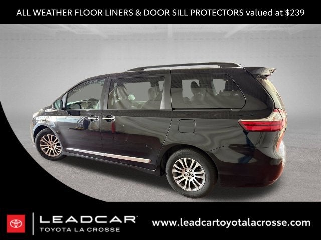 2020 Toyota Sienna XLE 8 Passenger
