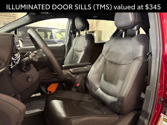 2025 Toyota Sienna Limited 7 Passenger