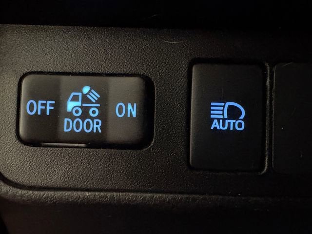 2021 Toyota Tacoma SR V6