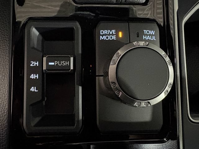 2026 Toyota Tundra SR5*Premium Pkg*