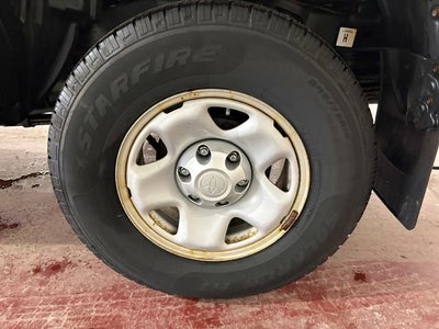 2018 Toyota Tacoma SR