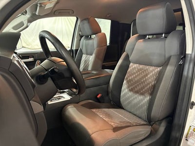 2021 Toyota Tundra SR5*TRD Off-Road*