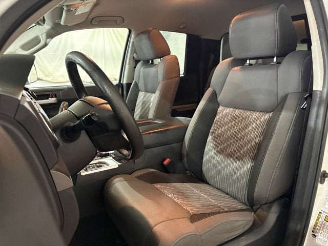 2021 Toyota Tundra SR5*TRD Off-Road*