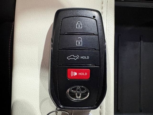 2022 Toyota Tundra Hybrid Capstone
