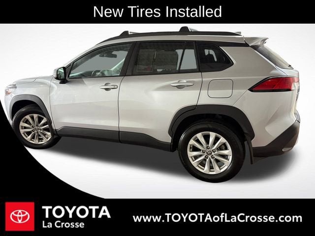 2022 Toyota Corolla Cross LE