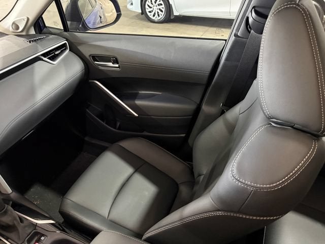 2025 Toyota Corolla Cross XLE
