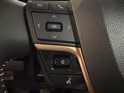 2025 Toyota Crown Signia Limited