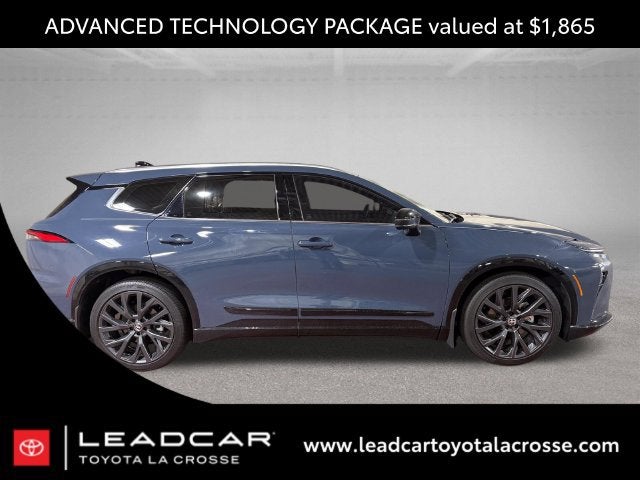 2025 Toyota Crown Signia Limited