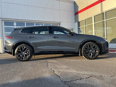 2025 Toyota Crown Signia Limited