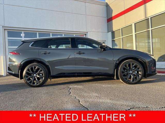 2025 Toyota Crown Signia Limited