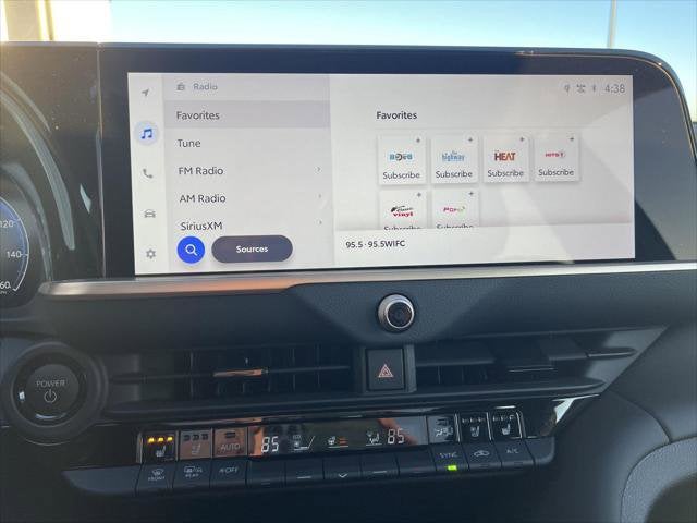 2025 Toyota Crown Signia Limited