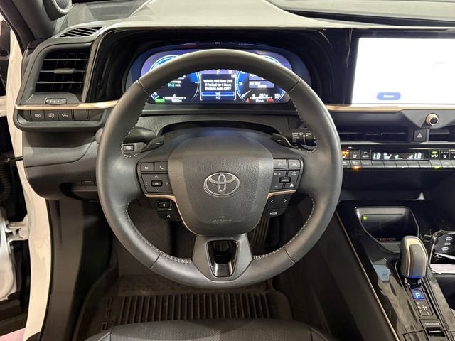 2025 Toyota Crown Signia Limited