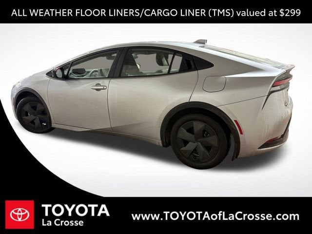 2024 Toyota Prius LE