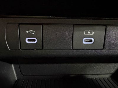 2025 Toyota Prius XLE