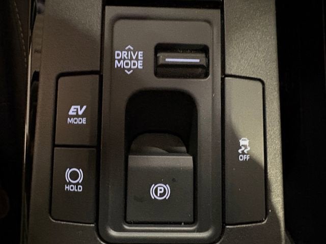 2025 Toyota Prius XLE