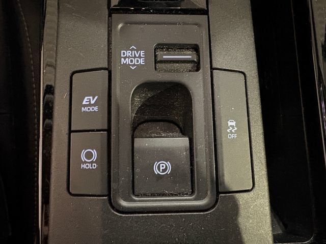 2024 Toyota Prius XLE