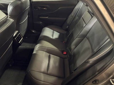 2024 Toyota Crown Platinum
