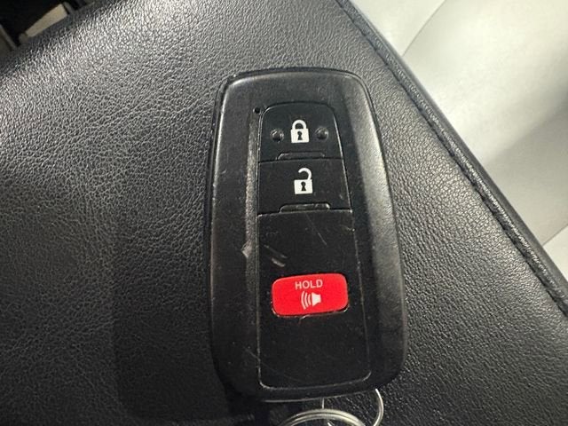 2019 Toyota Prius XLE AWD-e