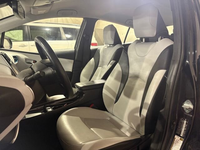 2019 Toyota Prius XLE AWD-e