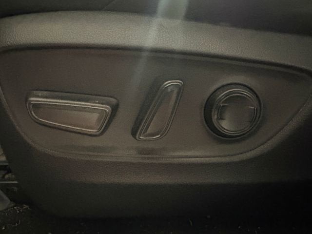 2022 Toyota Venza XLE