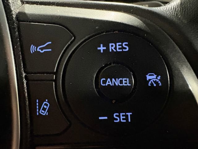 2022 Toyota Venza XLE