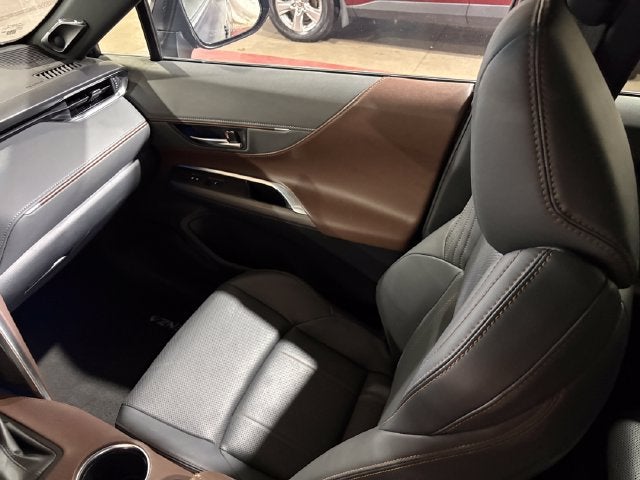2023 Toyota Venza Limited