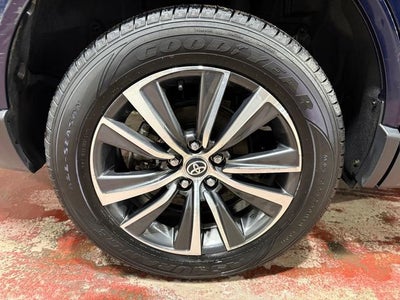 2021 Toyota Venza LE