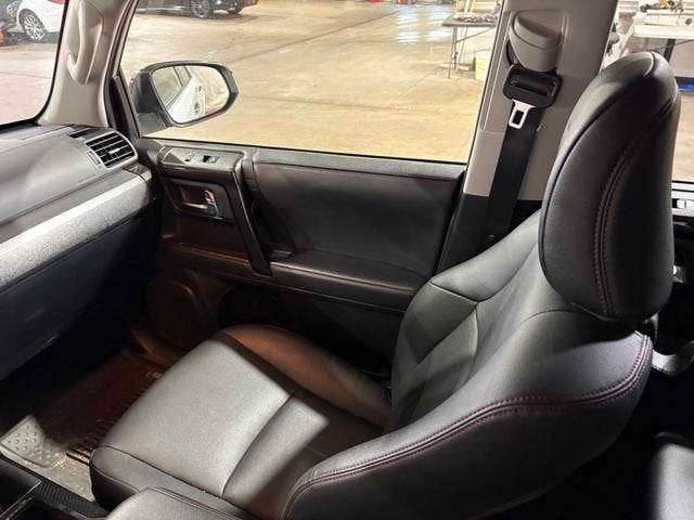 2020 Toyota 4Runner Venture