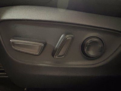 2024 Toyota RAV4 Prime SE