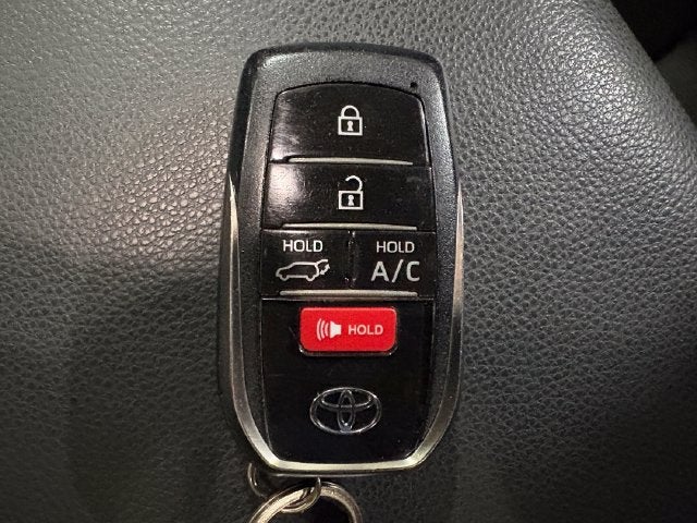 2024 Toyota RAV4 Prime SE