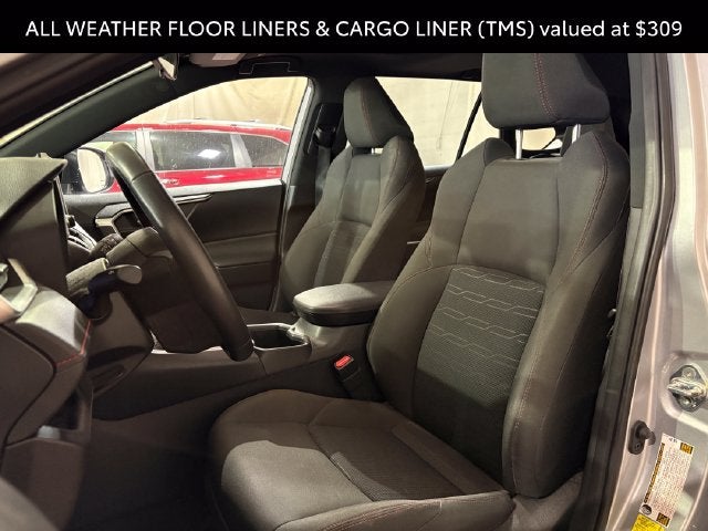 2024 Toyota RAV4 Prime SE